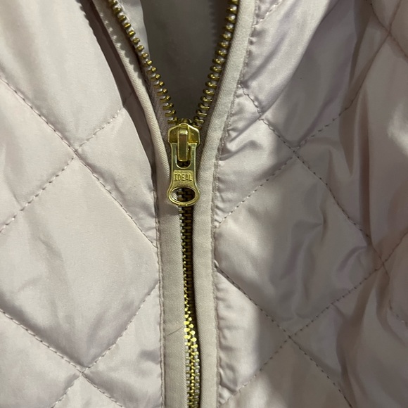 Old navy light quilted vest - Picture 4 of 7